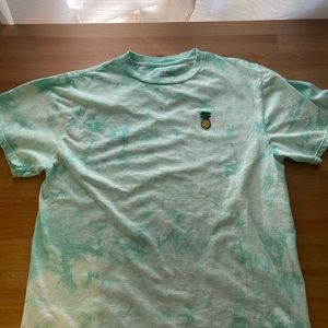 Artist union tee size medium tie dye teal and white
